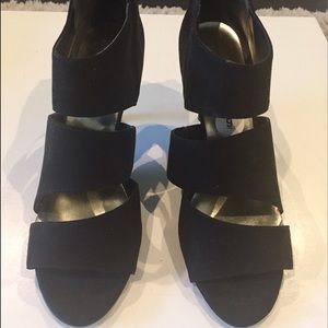 Nine West black heels