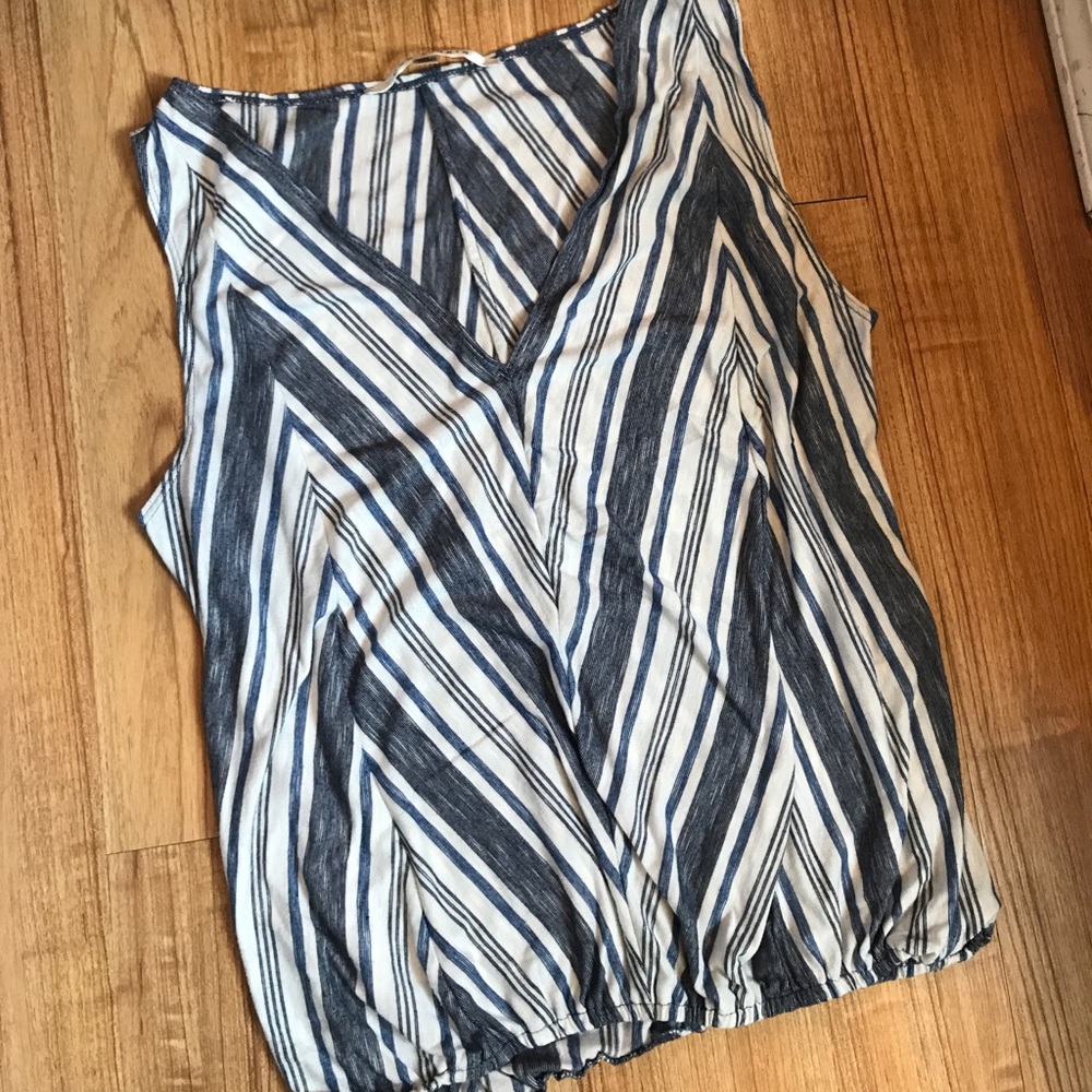 Max Studio blue striped tank top