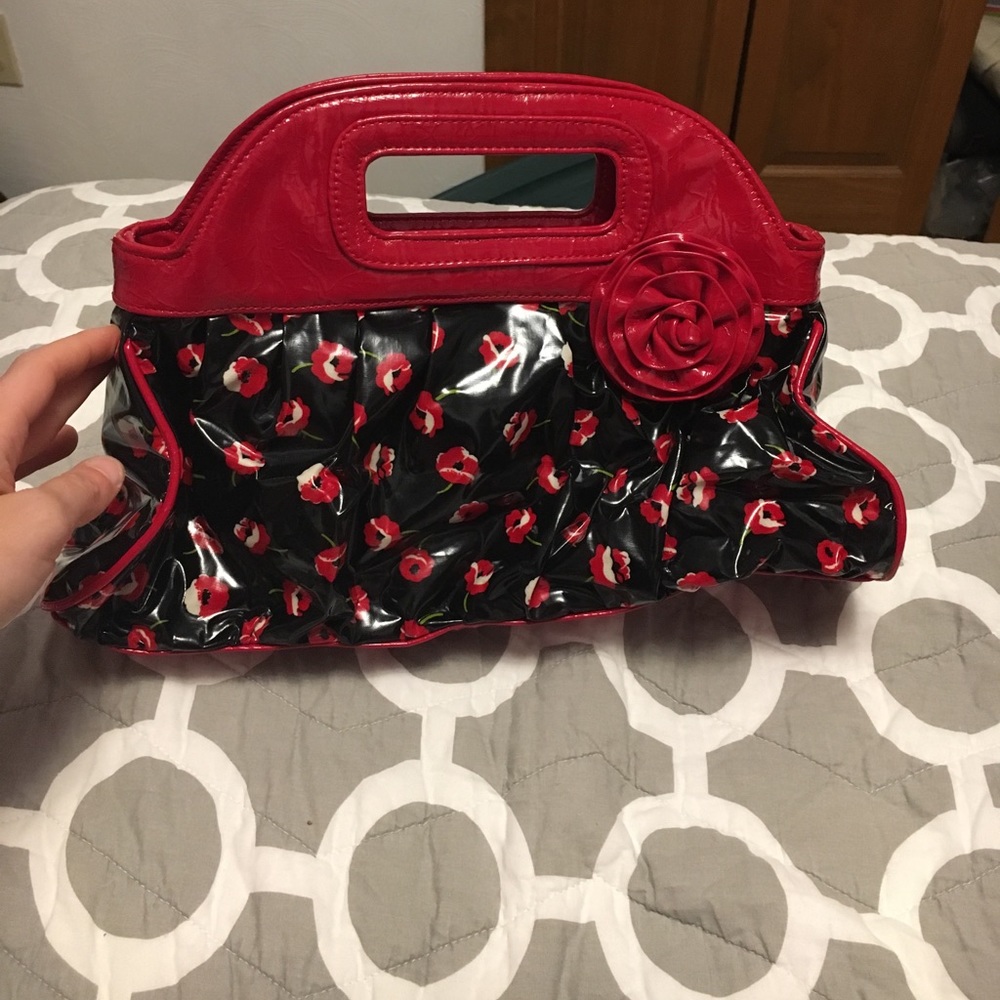 Authentic NEVER USED Vera Bradley purse/clutch bag
