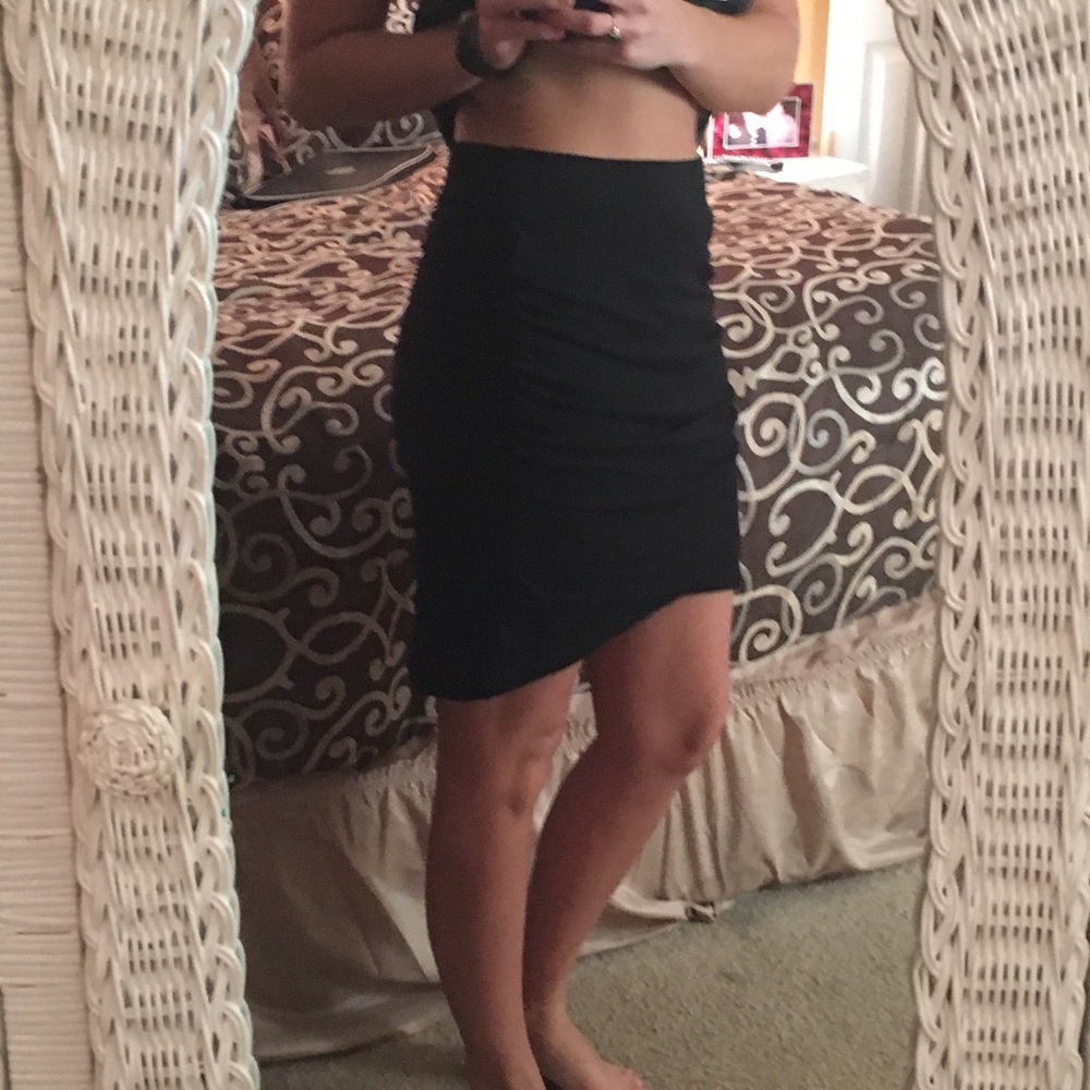 Banana Republic snitty skirt
