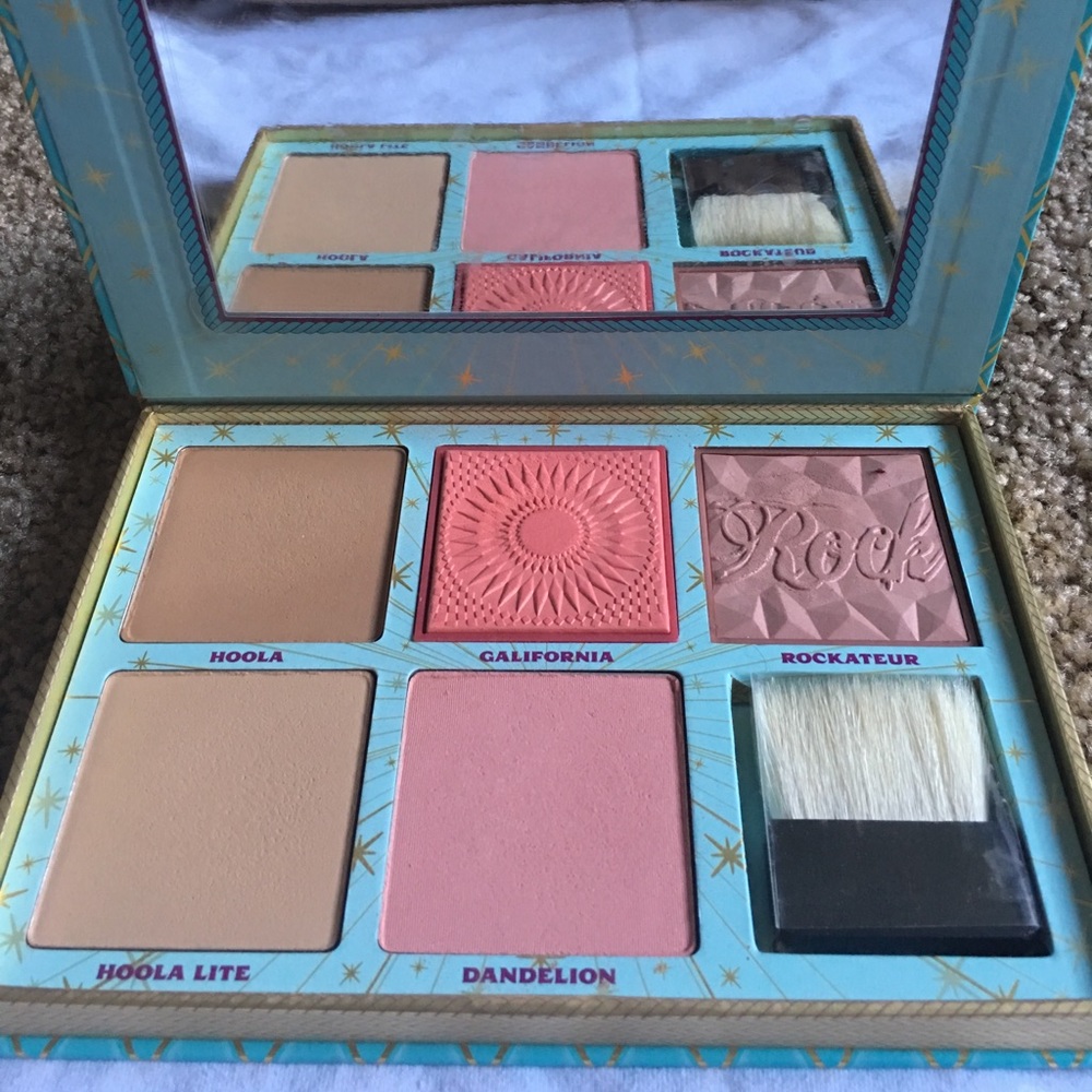 Benefit "Beauty & the Beat" Cheek Parade Blush Kit