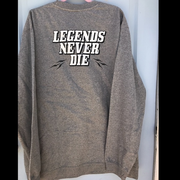 Illest}• Men's grey crewneck sweater - Picture 4 of 8