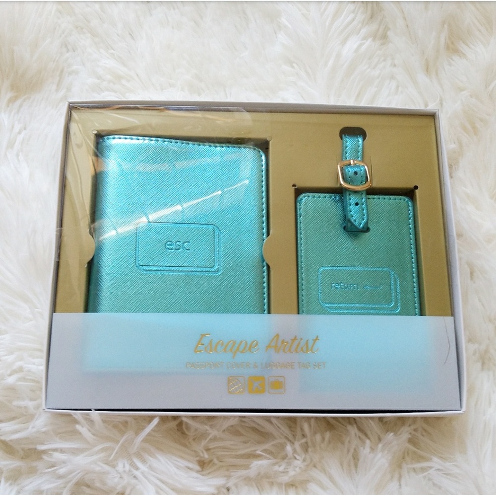 SALE! ESCAPE ARTIST PASSPORT COVER/LUGGAGE TAG SET - Picture 5 of 7