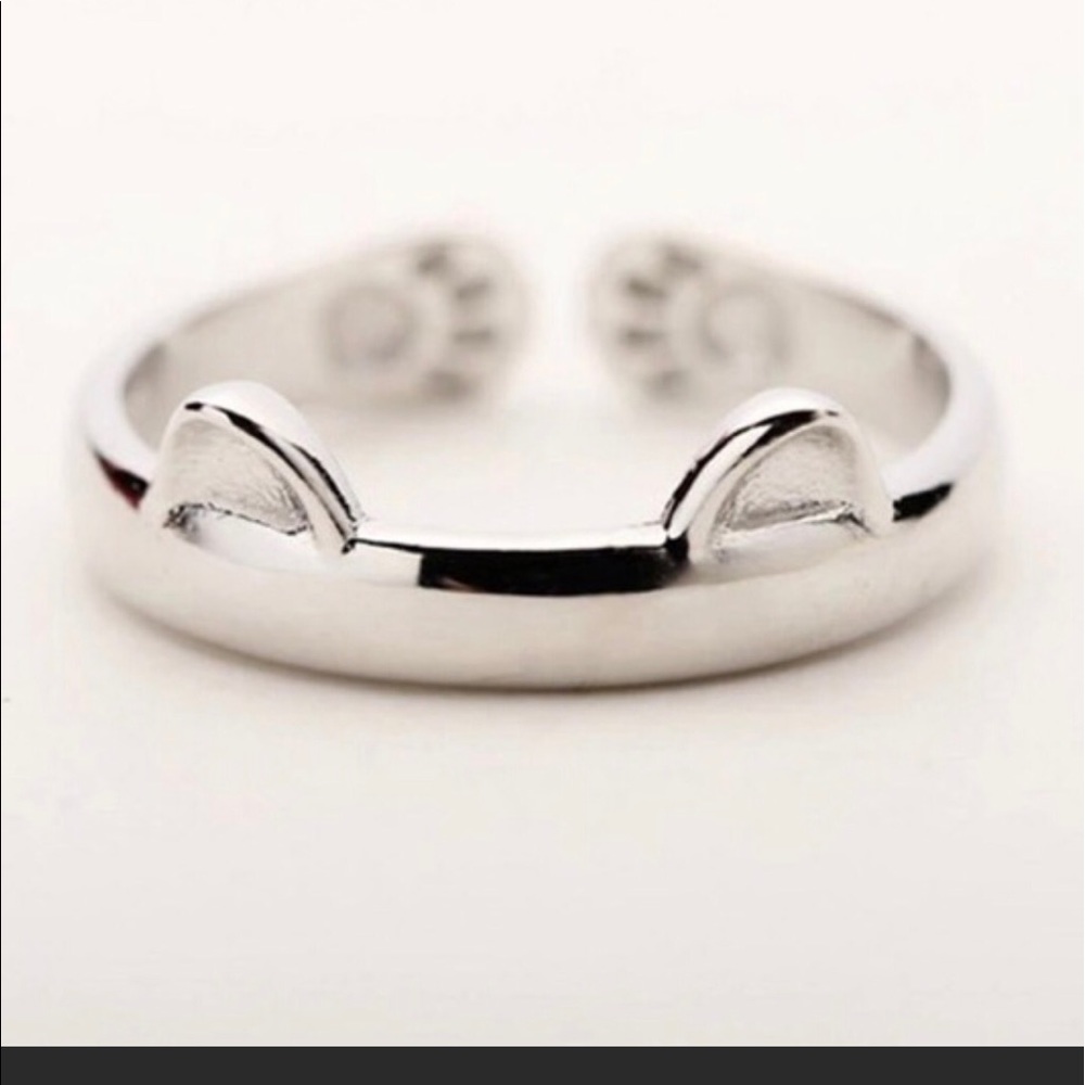 SALE!! Cat/Dog Silver Ring