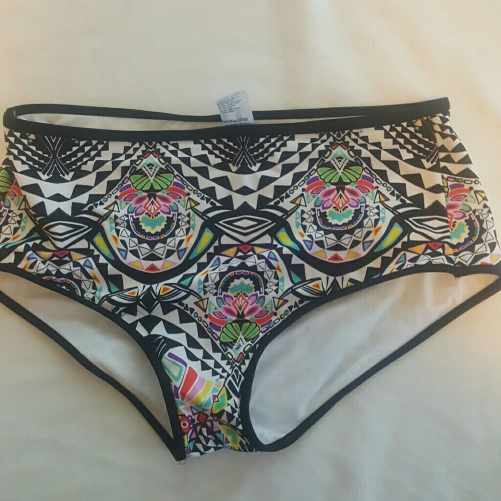 SOLD on ♍High waisted bikini bottom medium