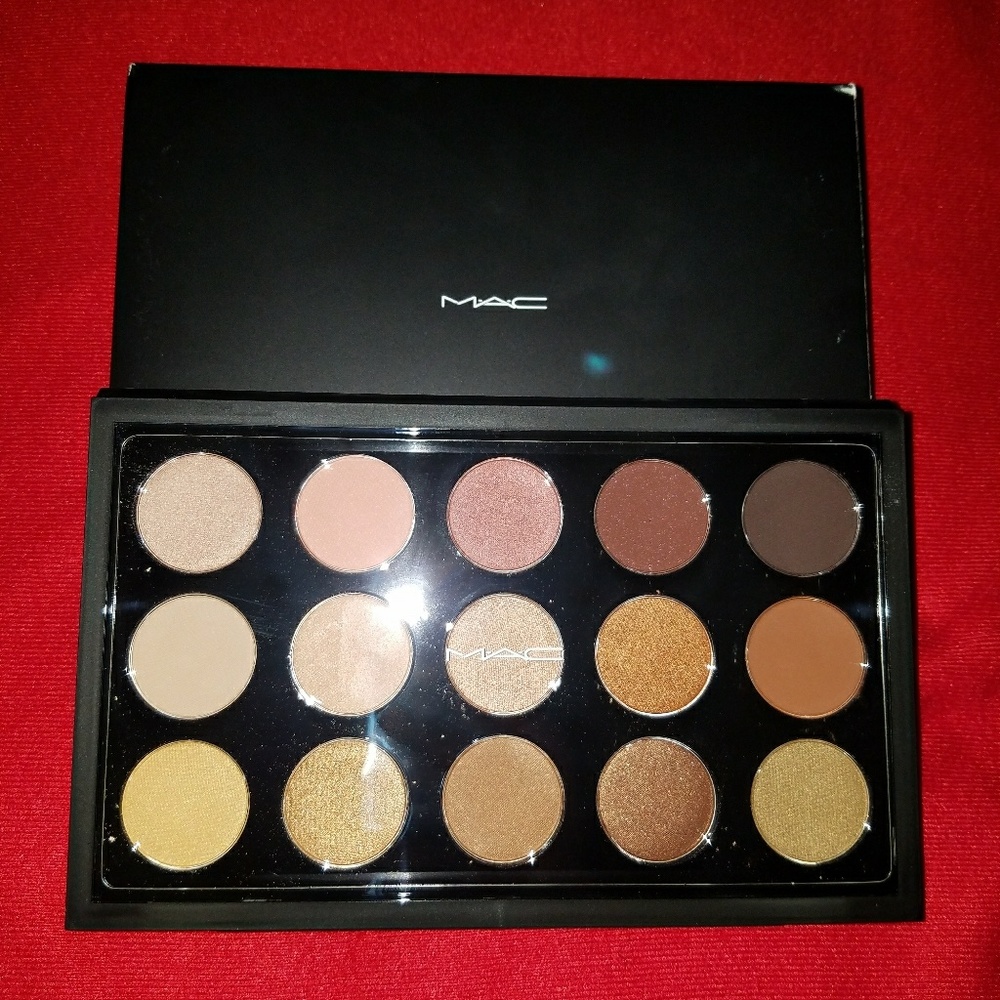 New MAC Warm Neutral Eyeshadow Palette