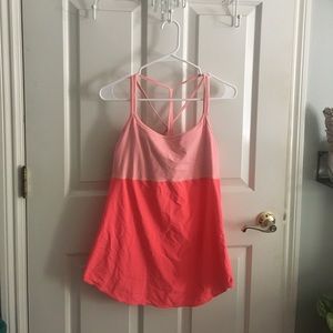 Lucy exercise top 🌟⭐️PRICE DROP⭐️🌟