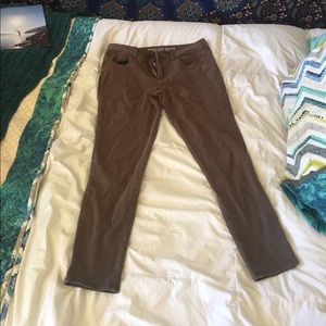 Women's brown cropped jeggings