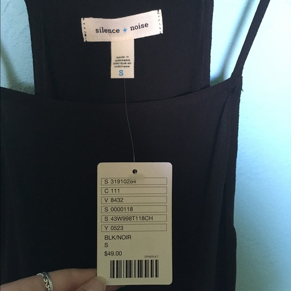 Urban Outfitters - Silence+Noise tank top - Picture 7 of 7