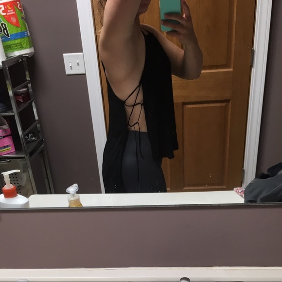 Urban Outfitters - Silence+Noise tank top - Picture 2 of 7