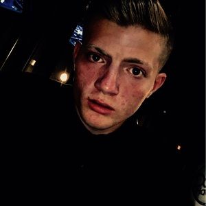 Meet your Posher, Brandon