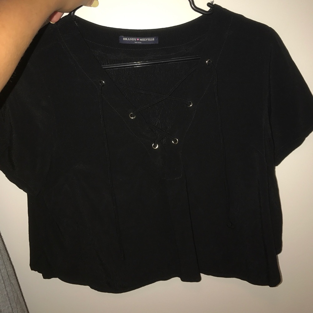 brandy melville lace up crop top