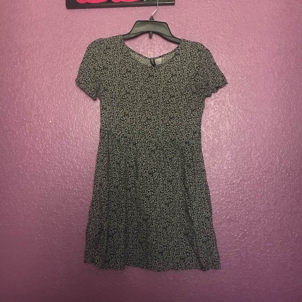 NAVY BLUE FLORAL SKATER DRESS!!