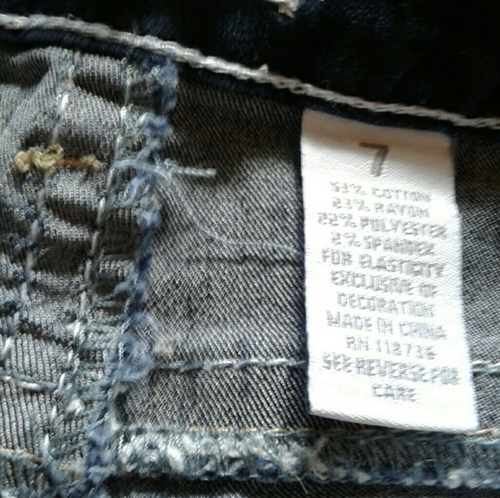 Shorts - Picture 4 of 4