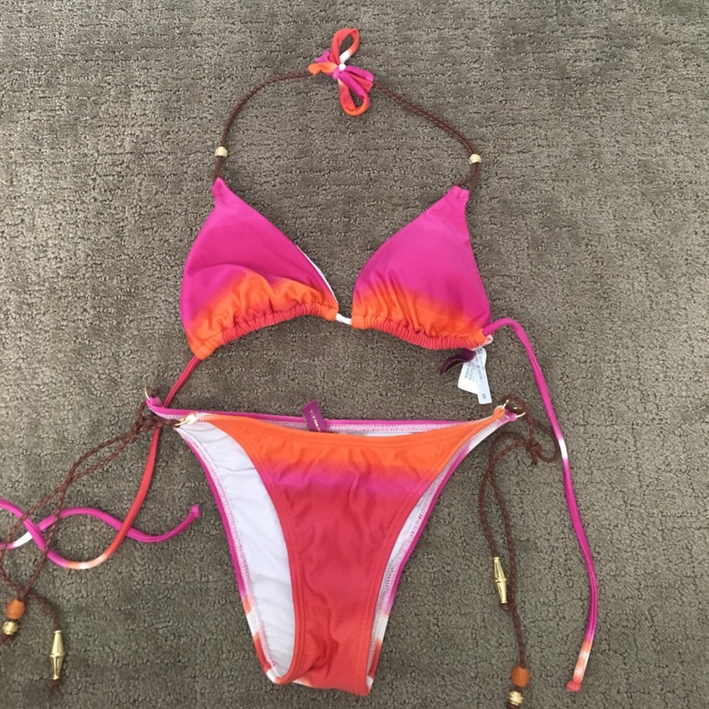 VIX triangle top bikini