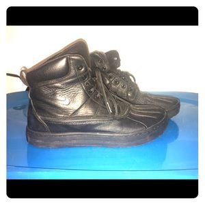 Nike ACG snow boots
