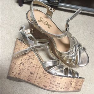 Gold wedges brand new