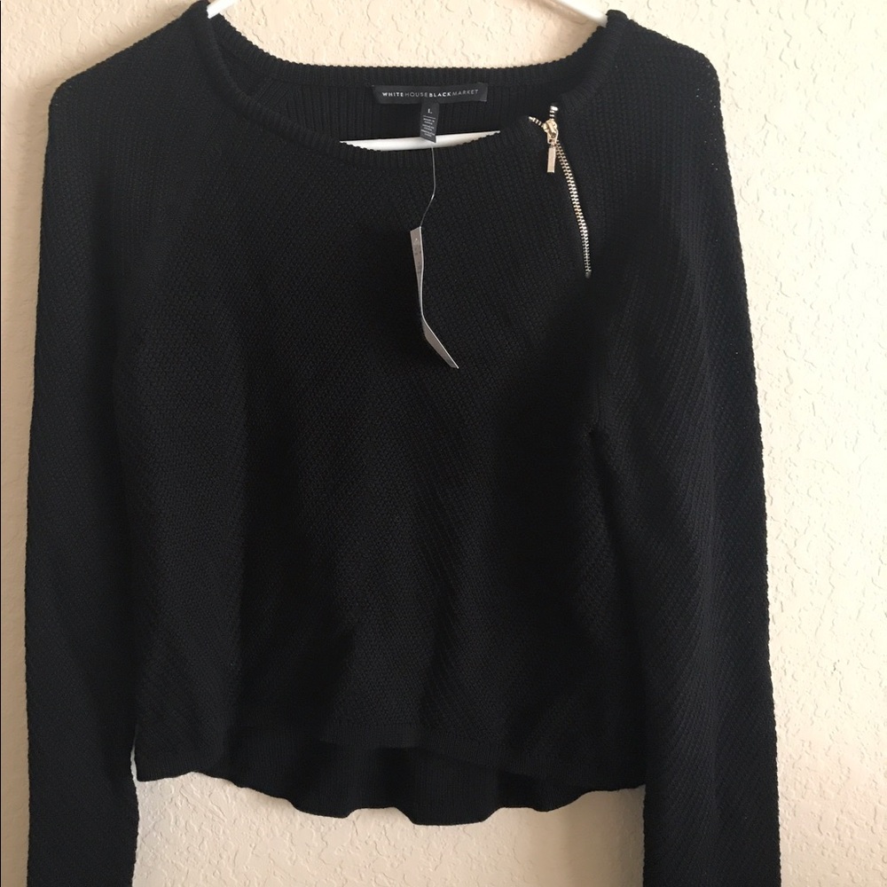 White House Black market crop sweater with zipper