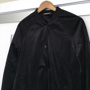 VELVET BOMBER JACKET