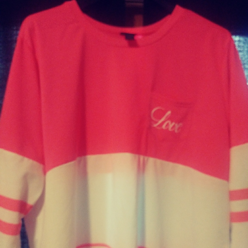 Lightweight sweatshirt