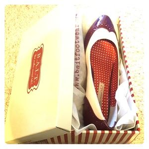 BAIT Ida Two Tone Spectators