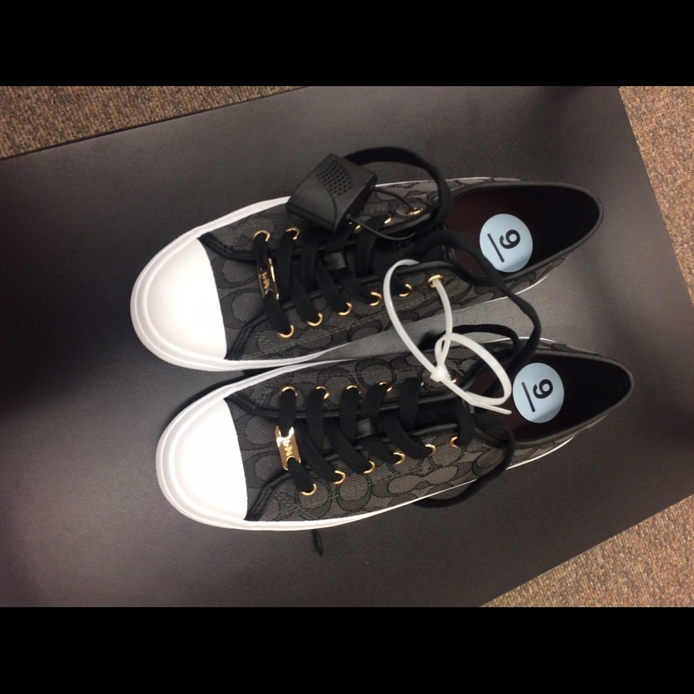 Women's coach shoes