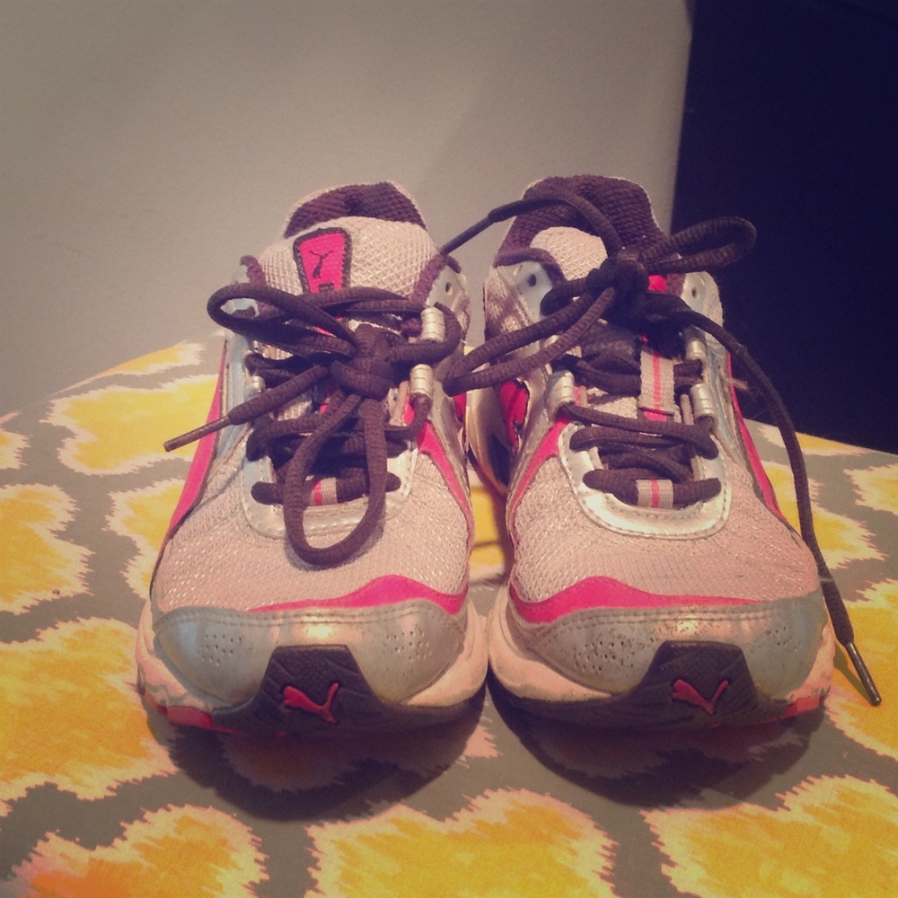 Puma Tennis Shoes