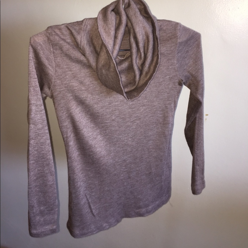 Vintage turtle neck crop top