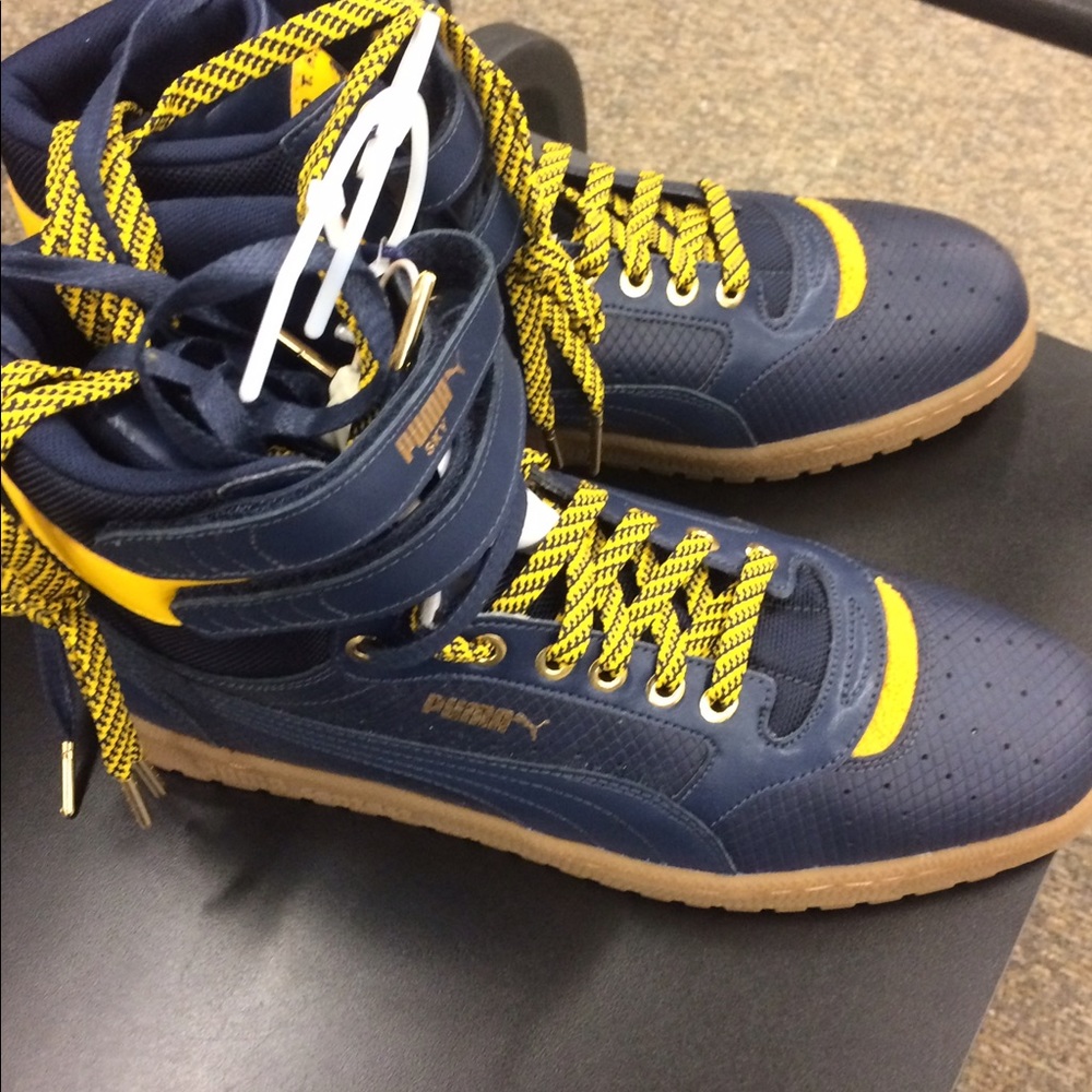 Men's puma sneaker