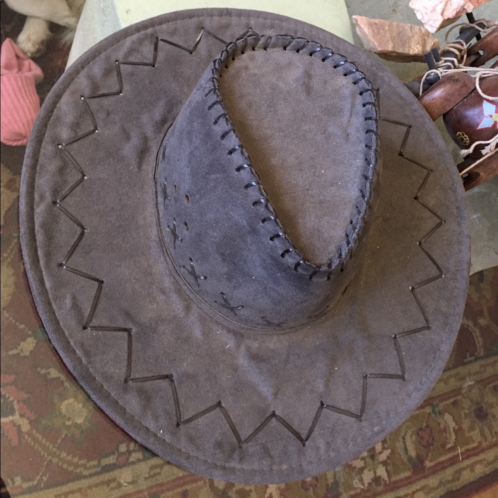 Gray cowgirl hat