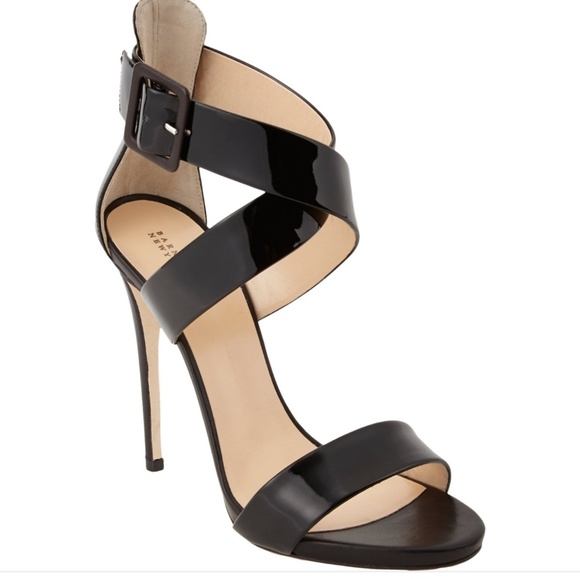 Barney's New York Shoes - 🔥🖤BARNEY'S NEW YORK- Criss-Cross Sandal 🔥🖤