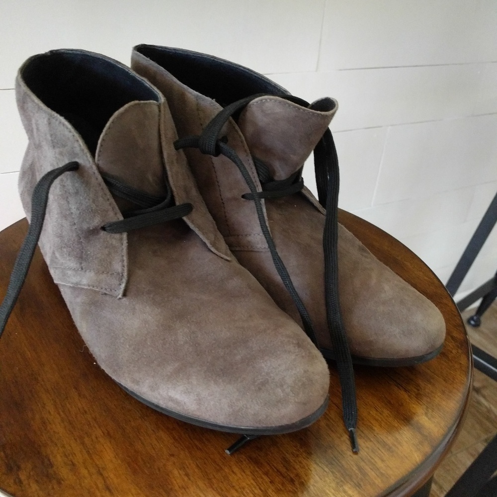 Munro 'Sloane' booties