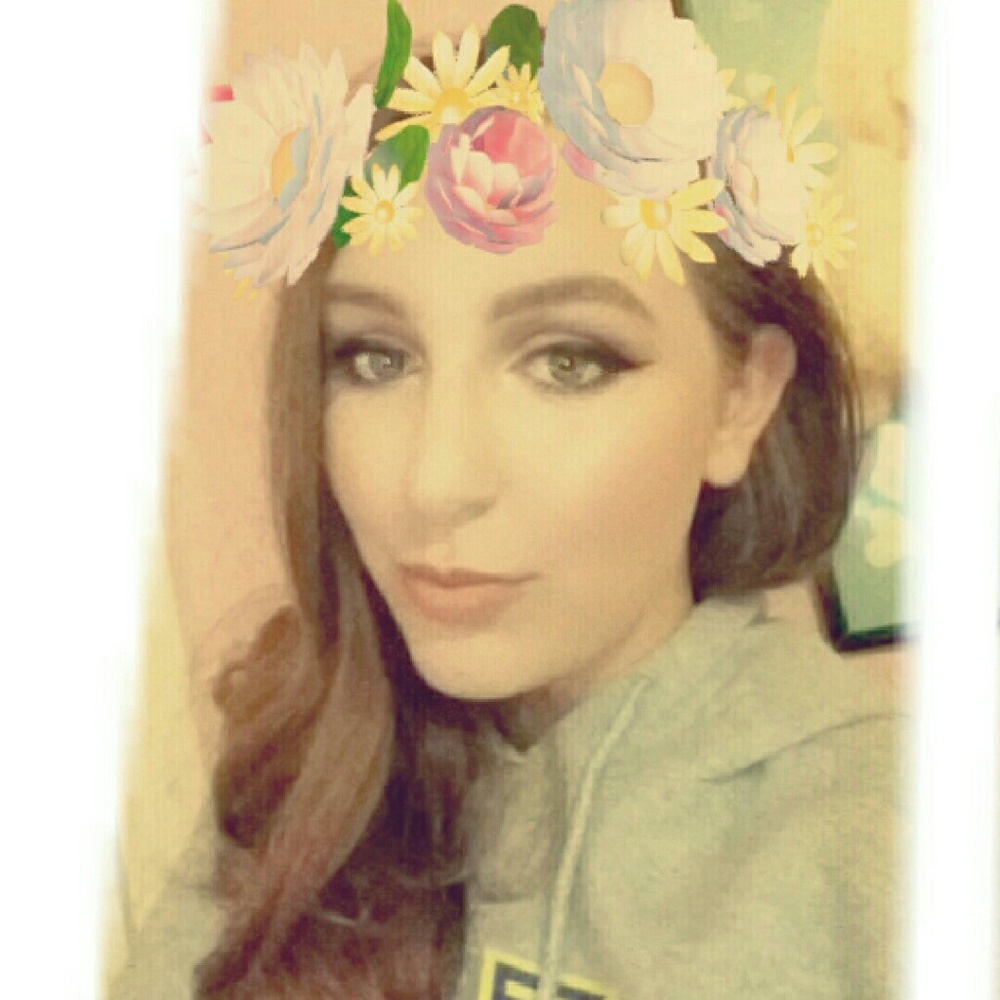 Meet your Posher, Ariana