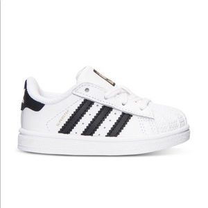 Toddler Superstar Adidas size 10