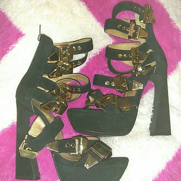 Jeffrey Campbell Women's Donata Gold Buckle Heels - Picture 1 of 5