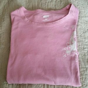 FREE w/purchase Vans pink long-sleeved t-shirt