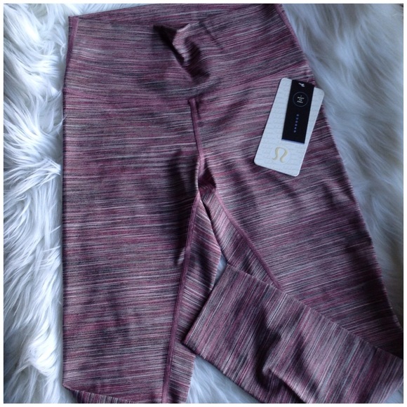 Lululemon High Times Pant NWT✔️ - Picture 2 of 5