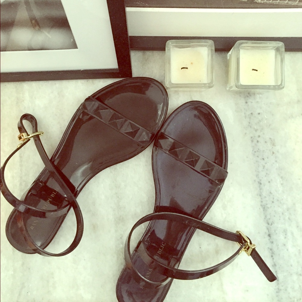 Black ankle strap sandals (Banana Republic - 37)