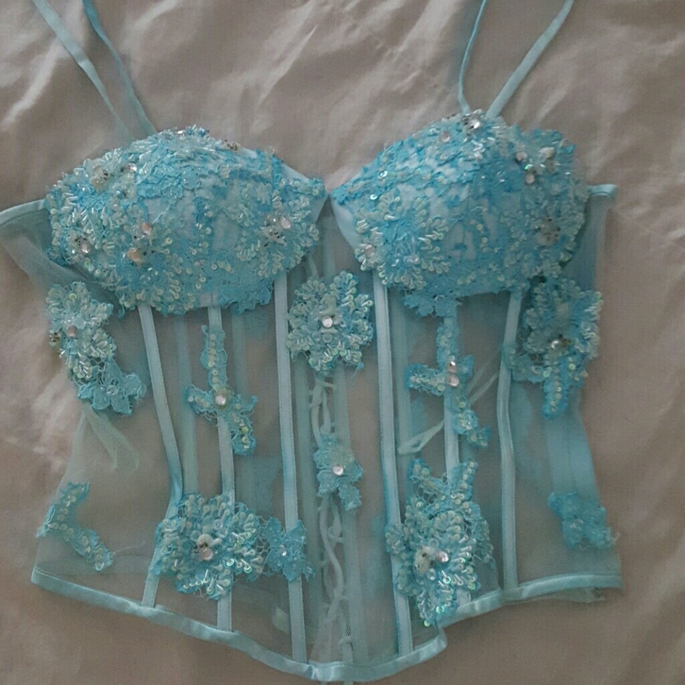 Embroidered corset - Picture 3 of 3