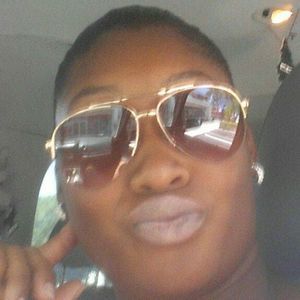 Meet your Posher, Briana