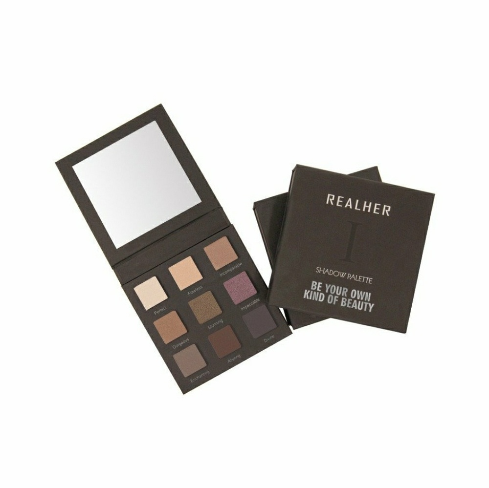 RealHer Playbook Eyeshadow Palette