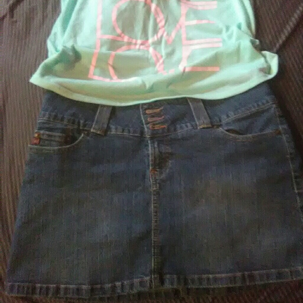 Short Jean skirt