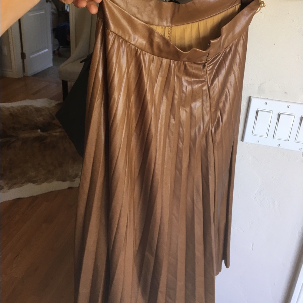 Zara faux leather pleated skirt