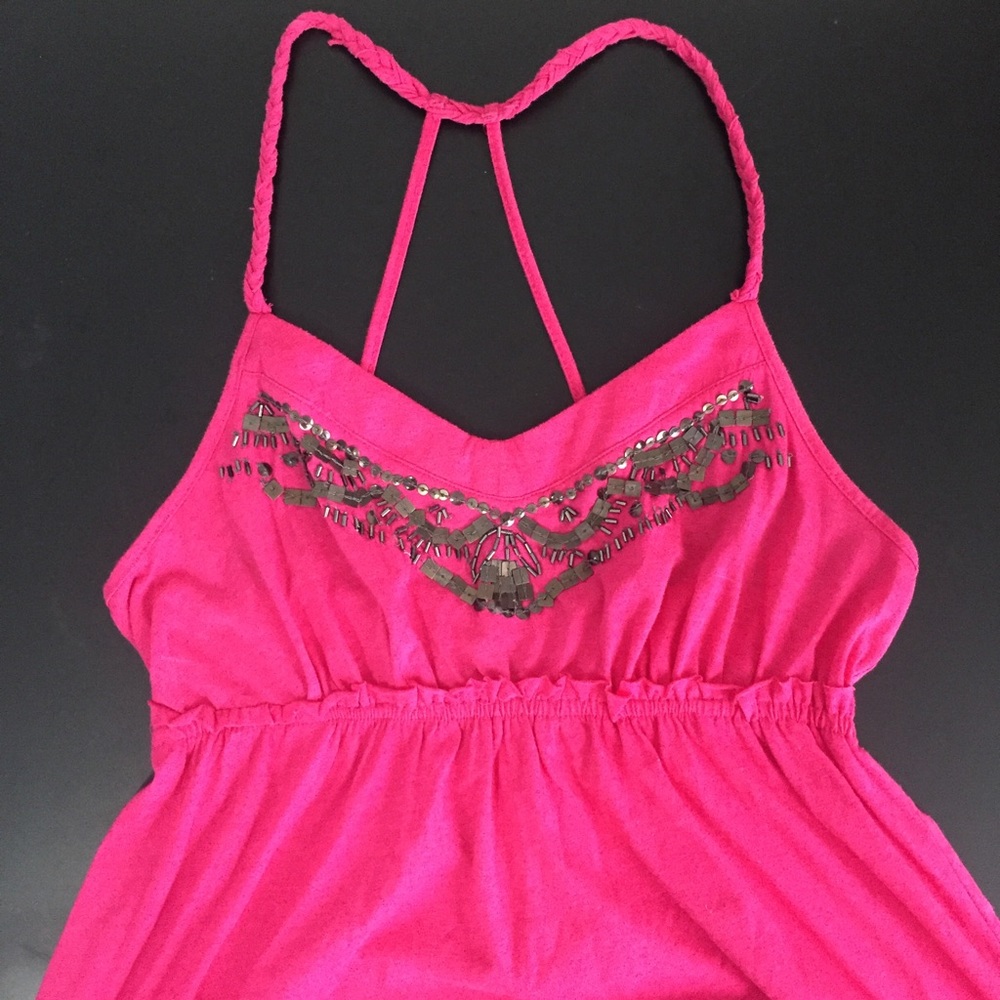 ✨SALE✨NWOT Decree Hot Pink Top