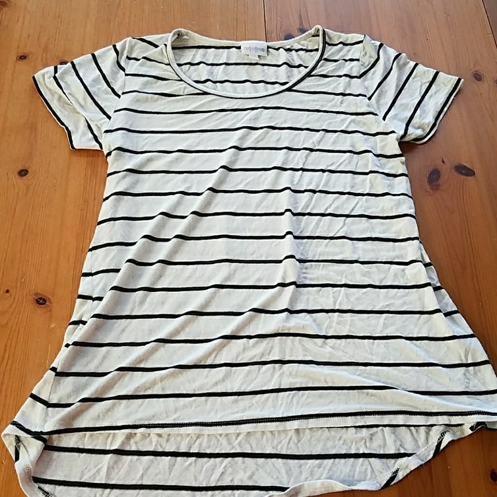 Black and White LuLaRoe Classic T
