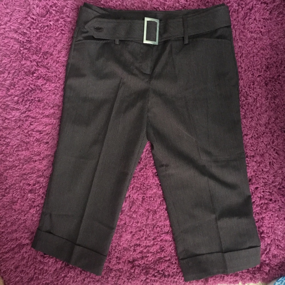 ✨SALE✨Star City Brown Pin Stripped Dress Capris