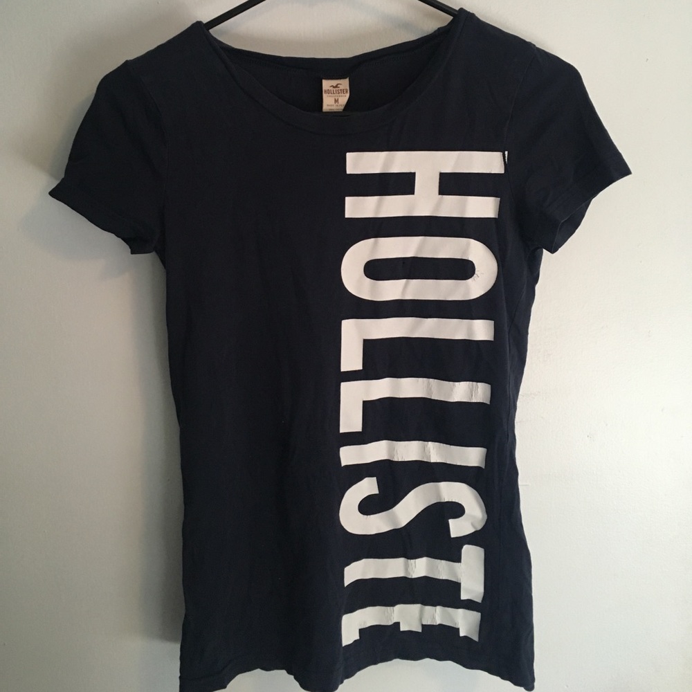 Hollister Tee