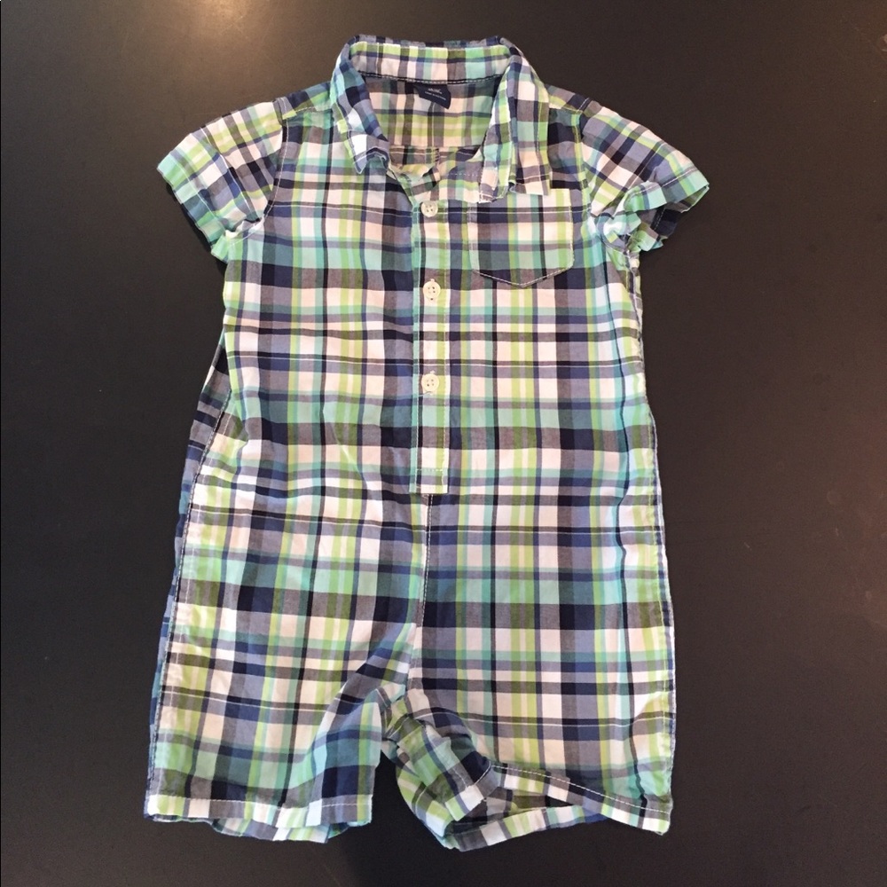 Gap 18-24 one-piece plaid outfit
