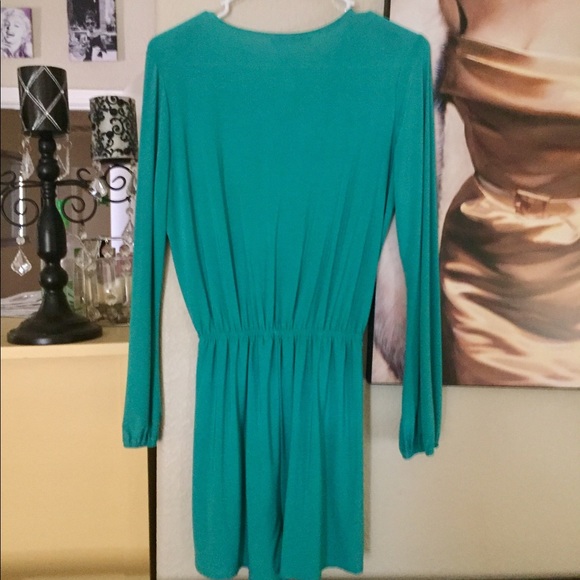 Mint Romper ❤️ - Picture 2 of 3