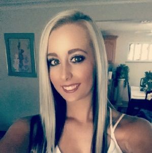 Meet your Posher, Lindsey